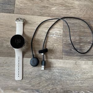 Polar Vantage M fitness watch smart watch